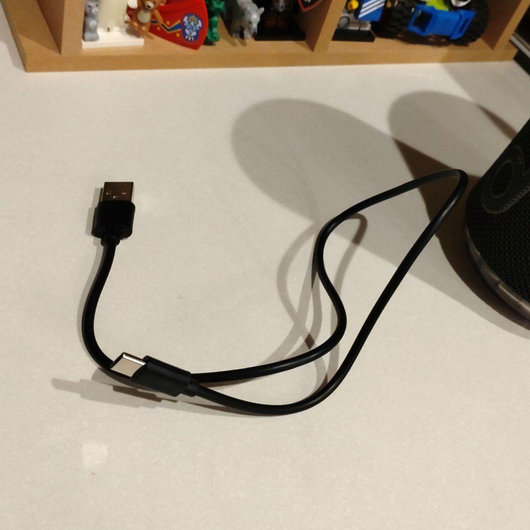 Anker soundcore glow スピーカー