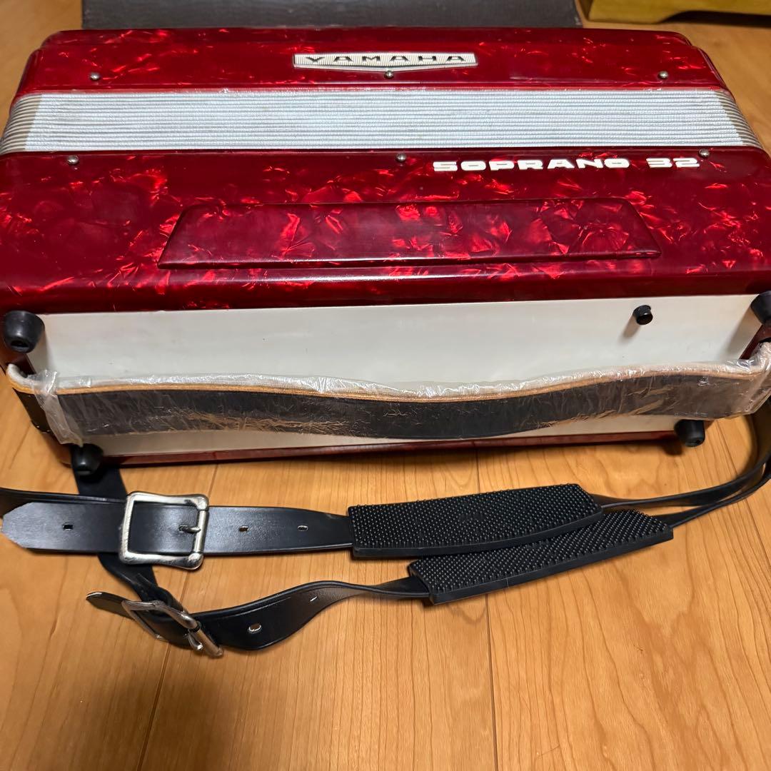 YAMAHA SOPRANO 32 アコーディオン 赤
