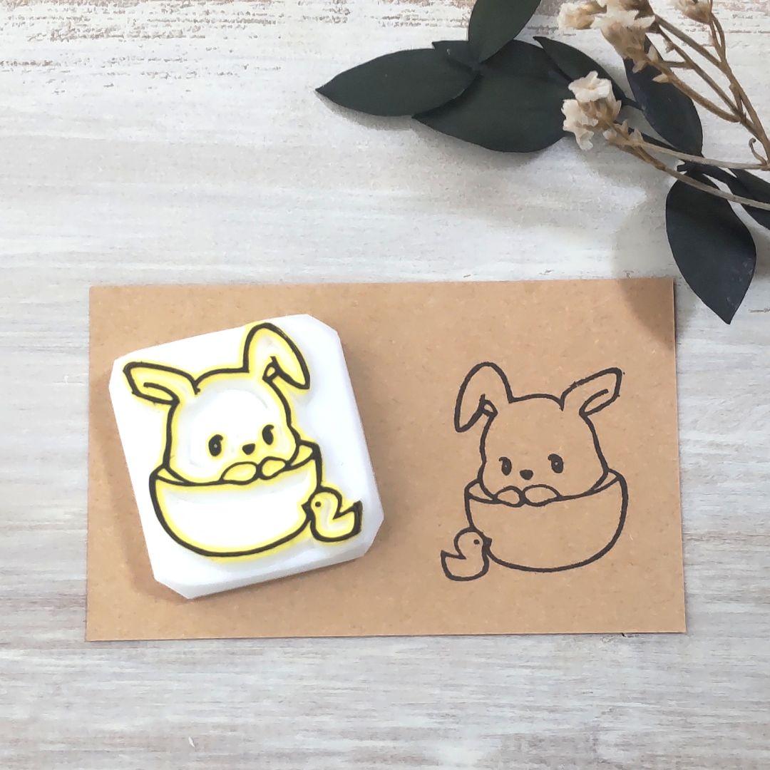 消しゴムはんこNo.82  うさぎとカフェボウル