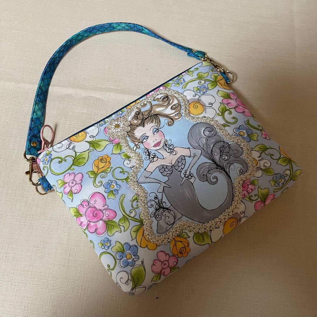 ♡20㎝ファスナーポーチ♡ハンドメイド　ロラライハリス