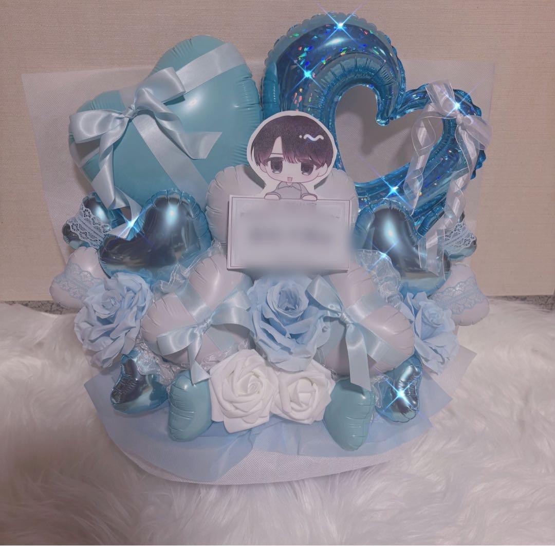 バルーンギフト　バルーンアレンジ 生誕祭　推し　祝花　フラスタ　卓フラ