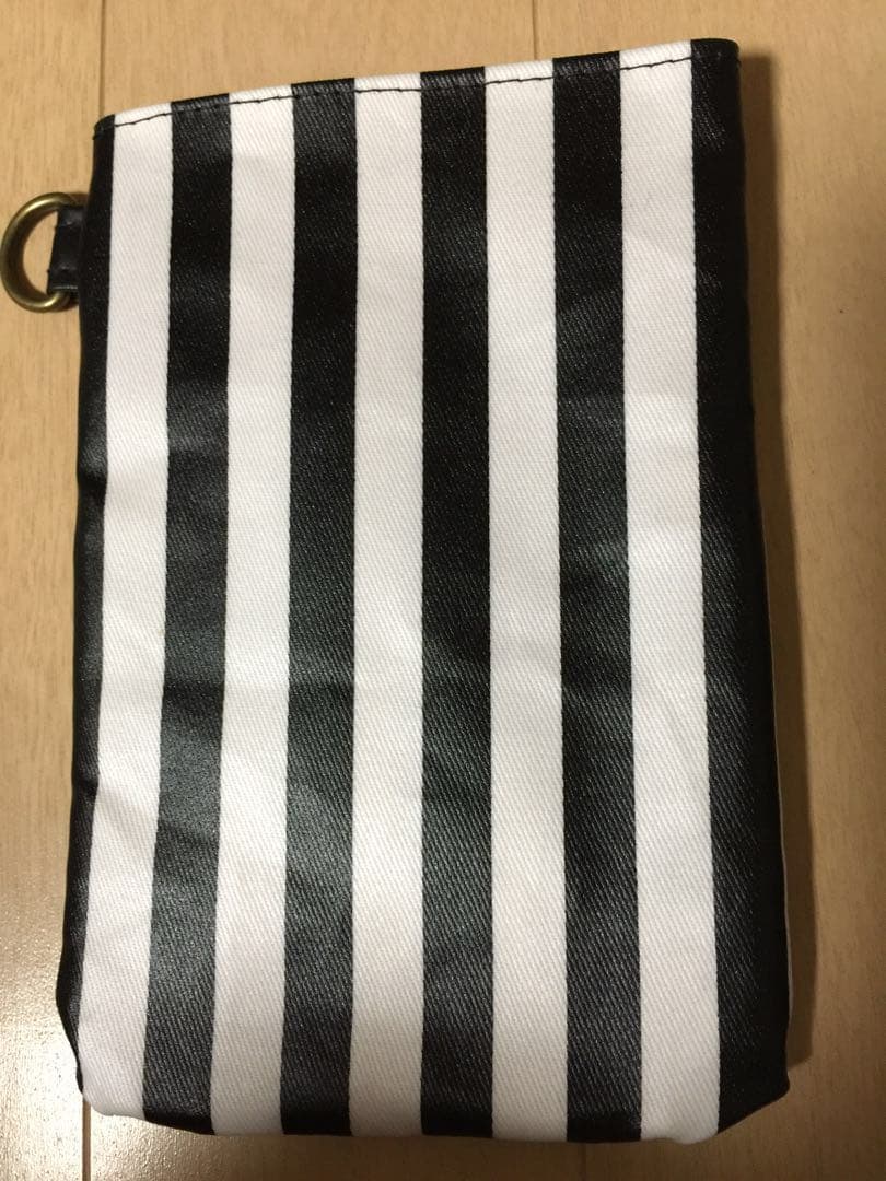 129 パンダ柄 オーガナイザー  固定テープ付き