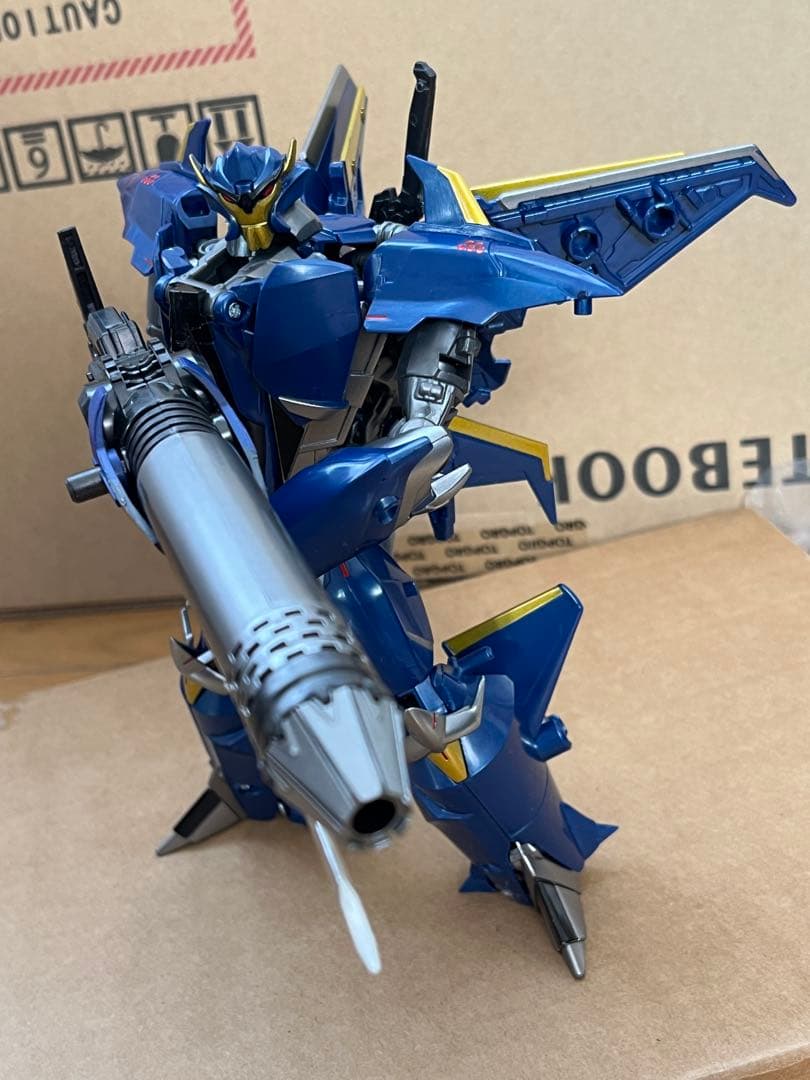 非正規トランスフォーマープライム　AM-22 ドレッドウイング　拡大版