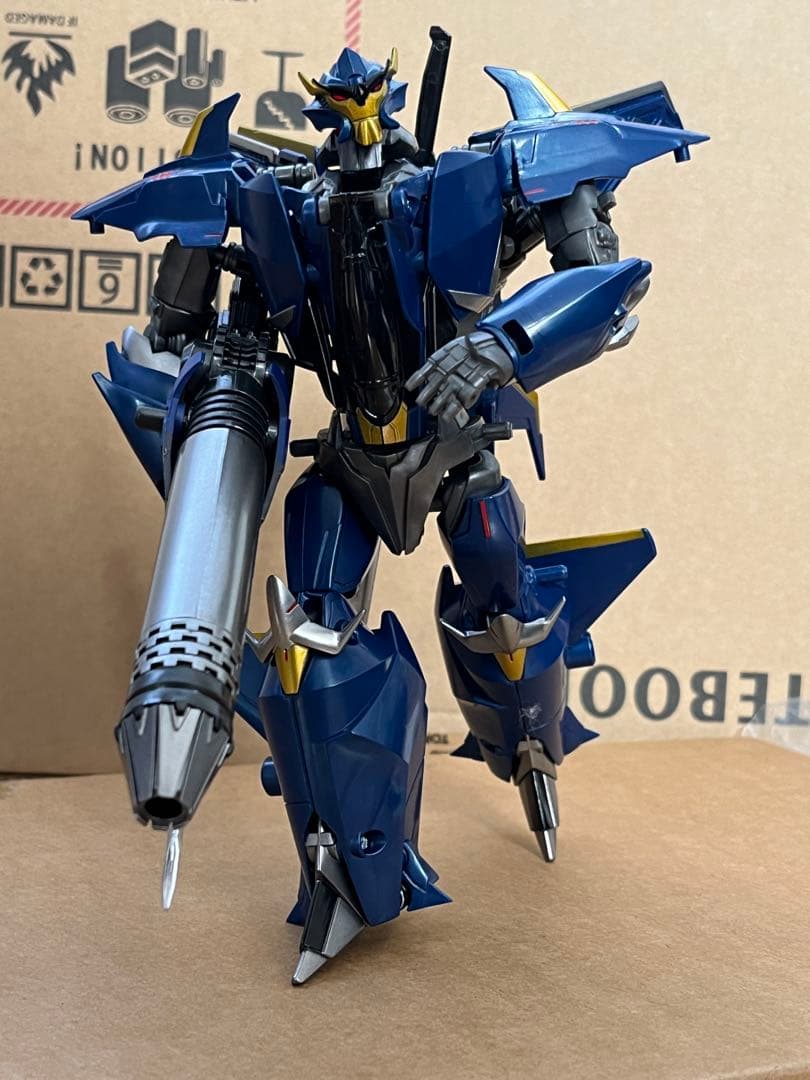 非正規トランスフォーマープライム　AM-22 ドレッドウイング　拡大版