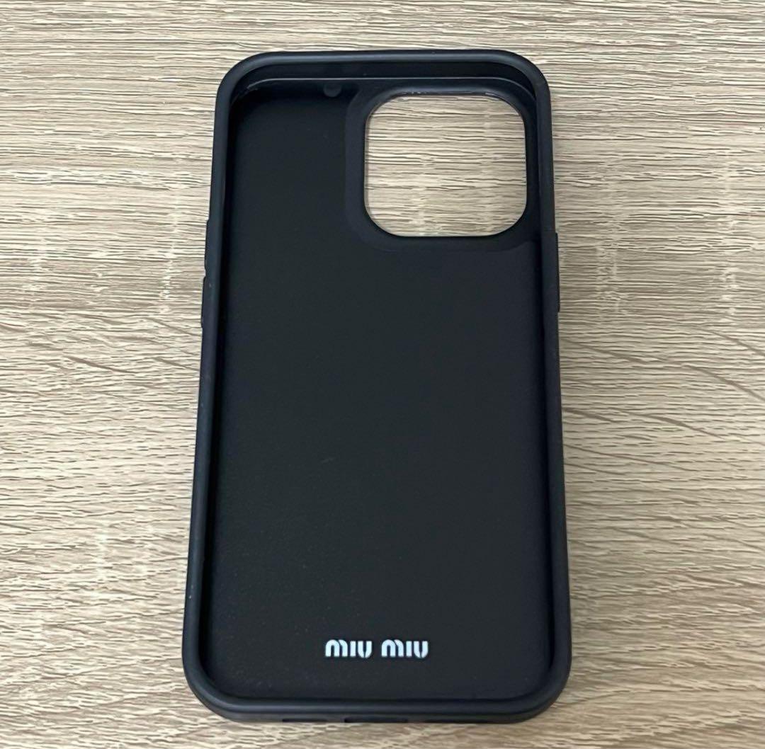 miumiu iPhone13 pro ケース カバー 黒