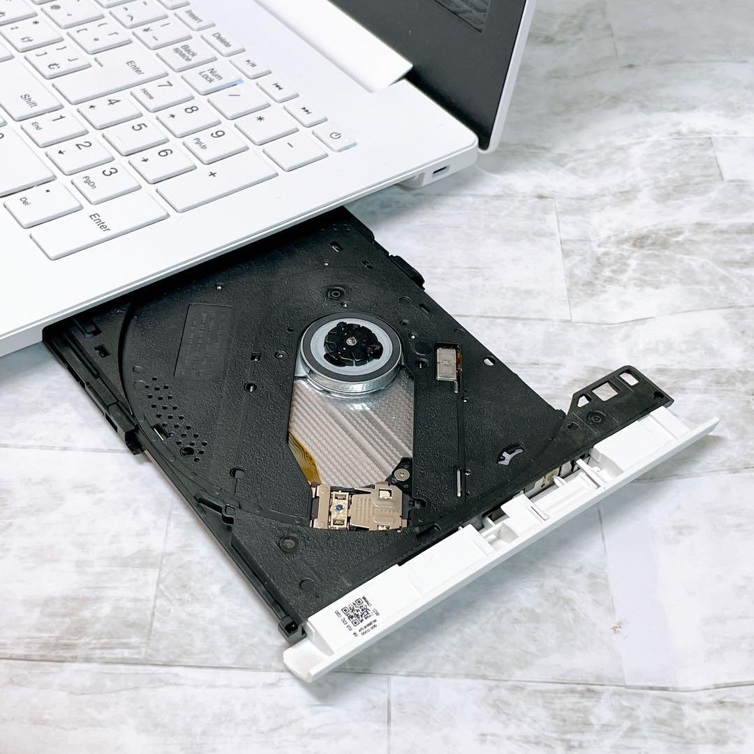 人気ホワイト✨カメラ付✨ノートパソコン✨Windows11 オフィス テンキー