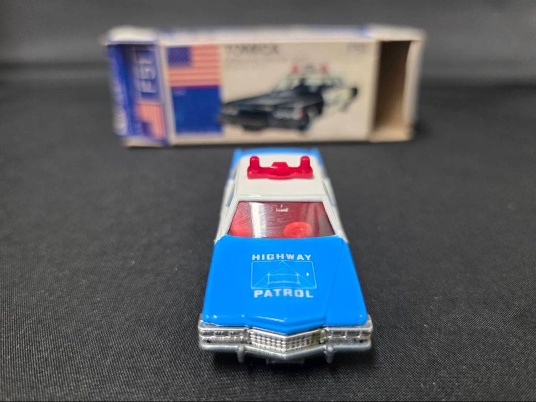 トミカ青箱F51キャデラックポリスカー(日本製)