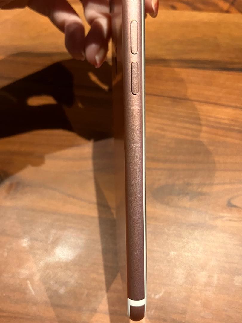 iPhone7 128GB ローズゴールド