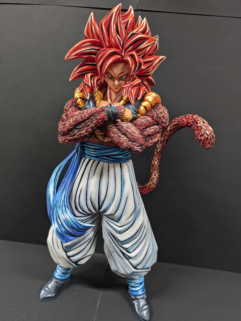 卓球ページ　フィギュア代込　ギガンティックシリーズ　ゴジータ4