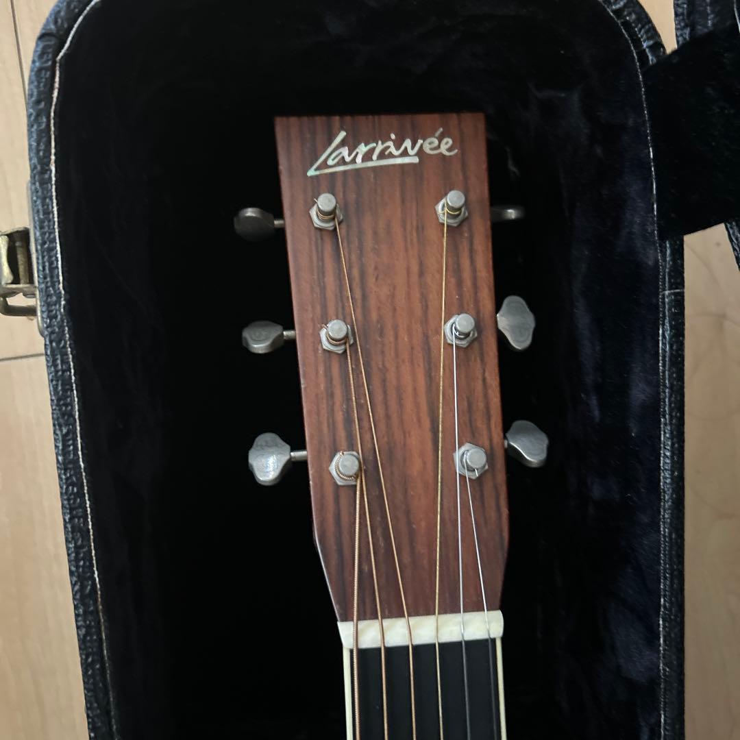 Larrivée OM-50 アコースティックギター ケース付き