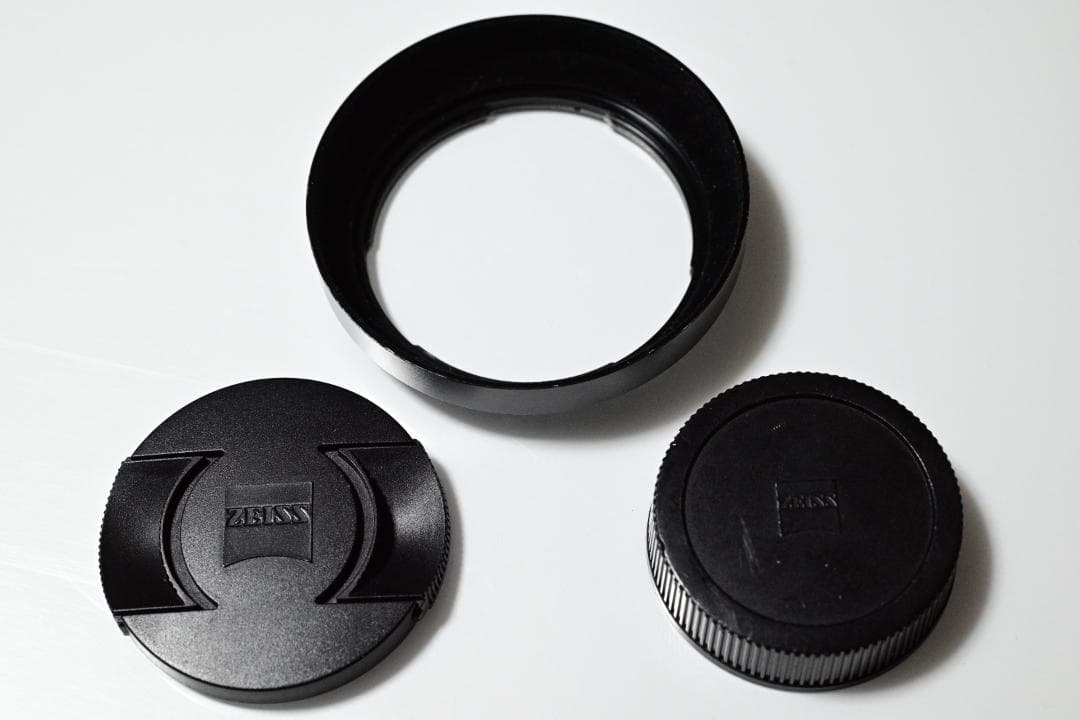 Carl Zeiss Distagon T* 25mm F2.8 ZF ニコンF