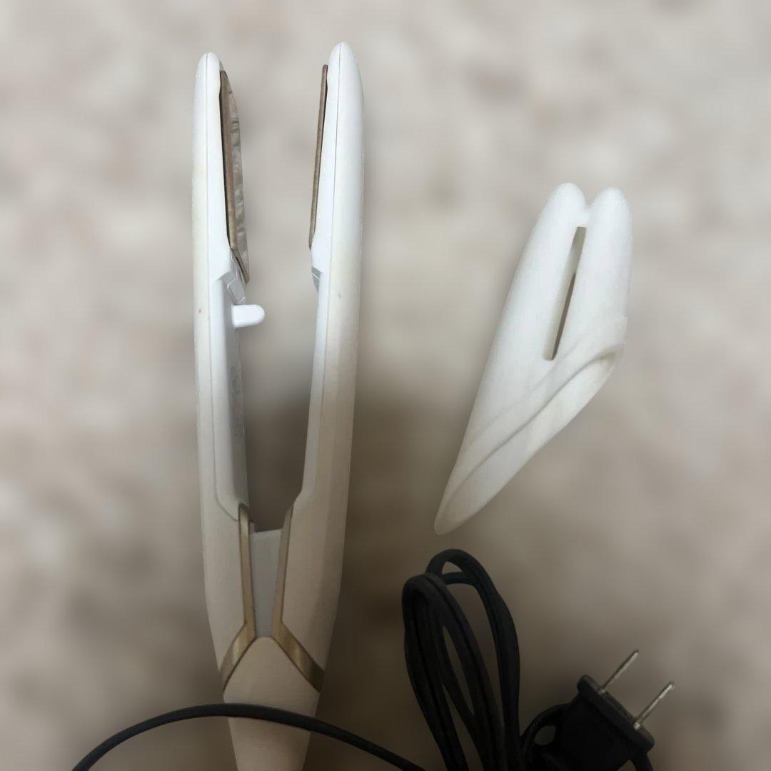 2/18限定値下げ　絹女ストレートアイロン