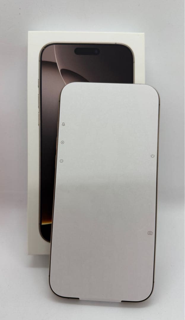 極美品iPhone 16 Pro Maxデザート256 GB バッテリー100%