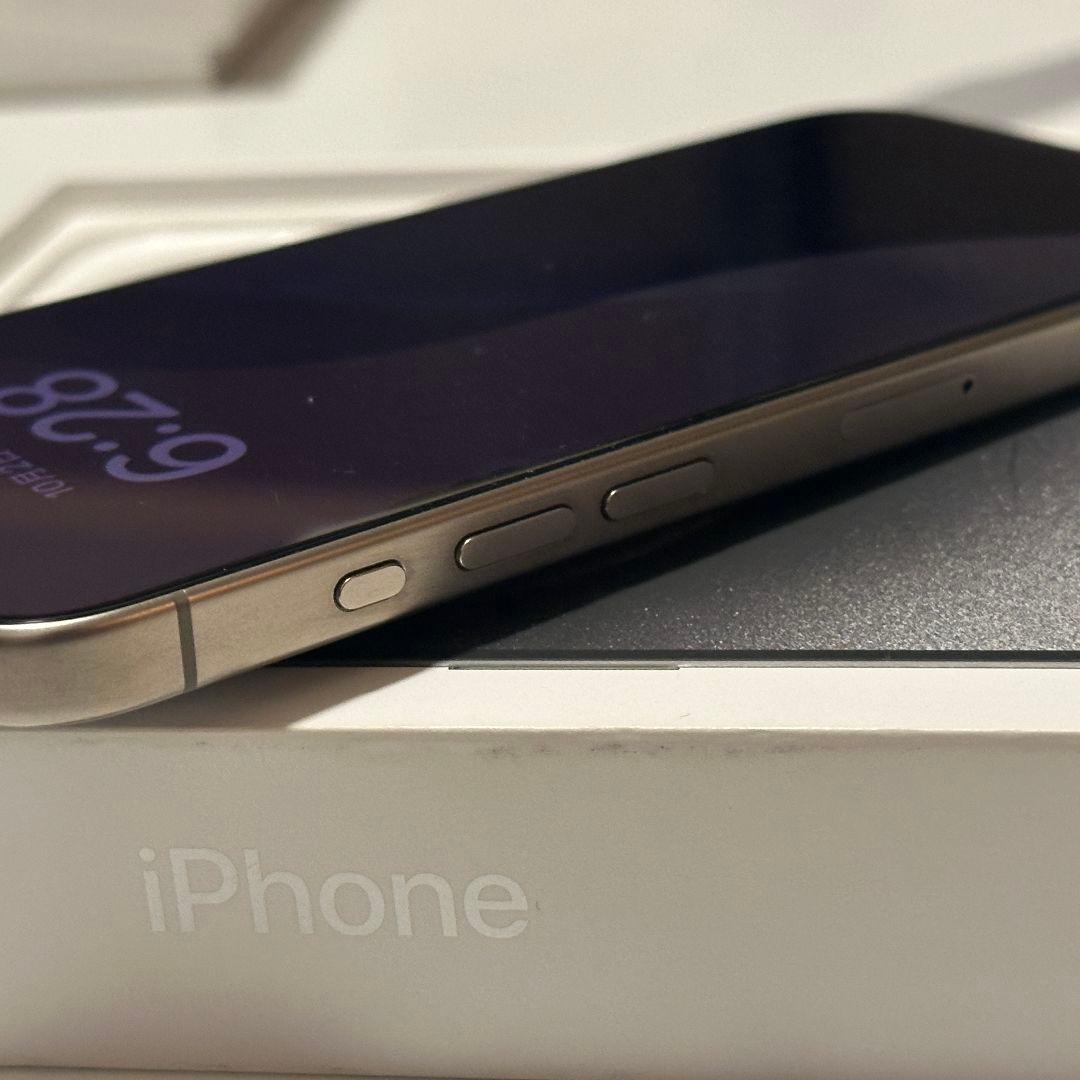 iPhone 15Pro 128GB ナチュラルチタニウム SIMフリー