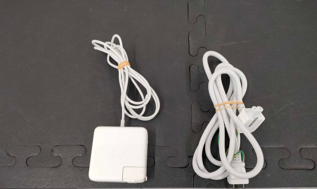Macbook Pro 13インチ i5/4GB/HDD500GB