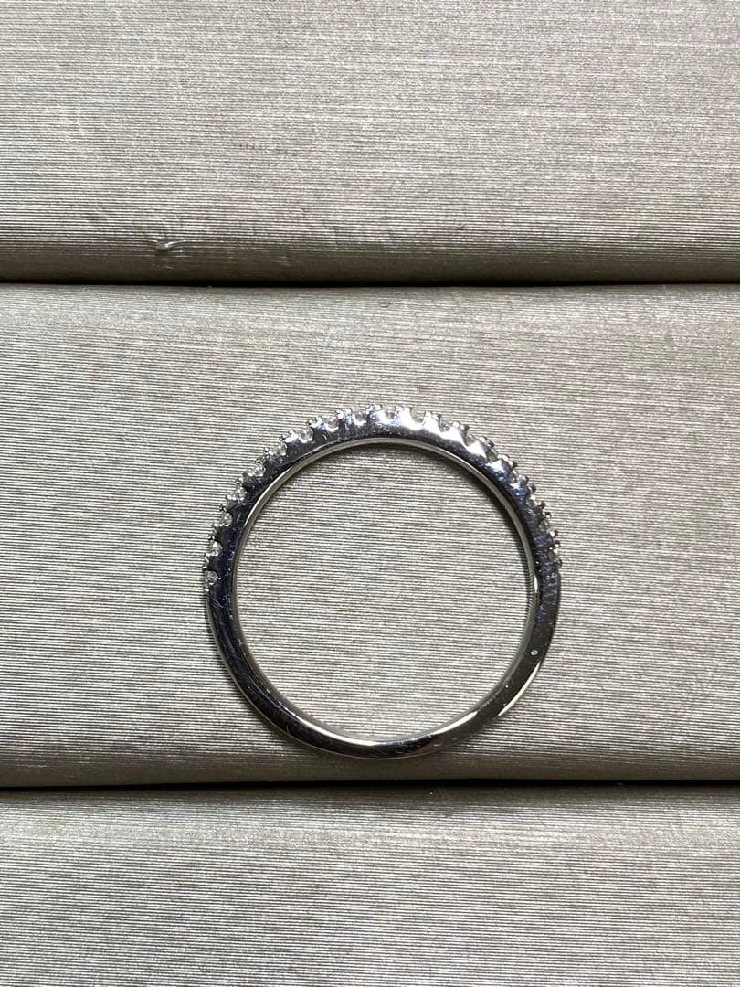 最高級モアサナイト　モアッサナイト　ハーフエタニティリング