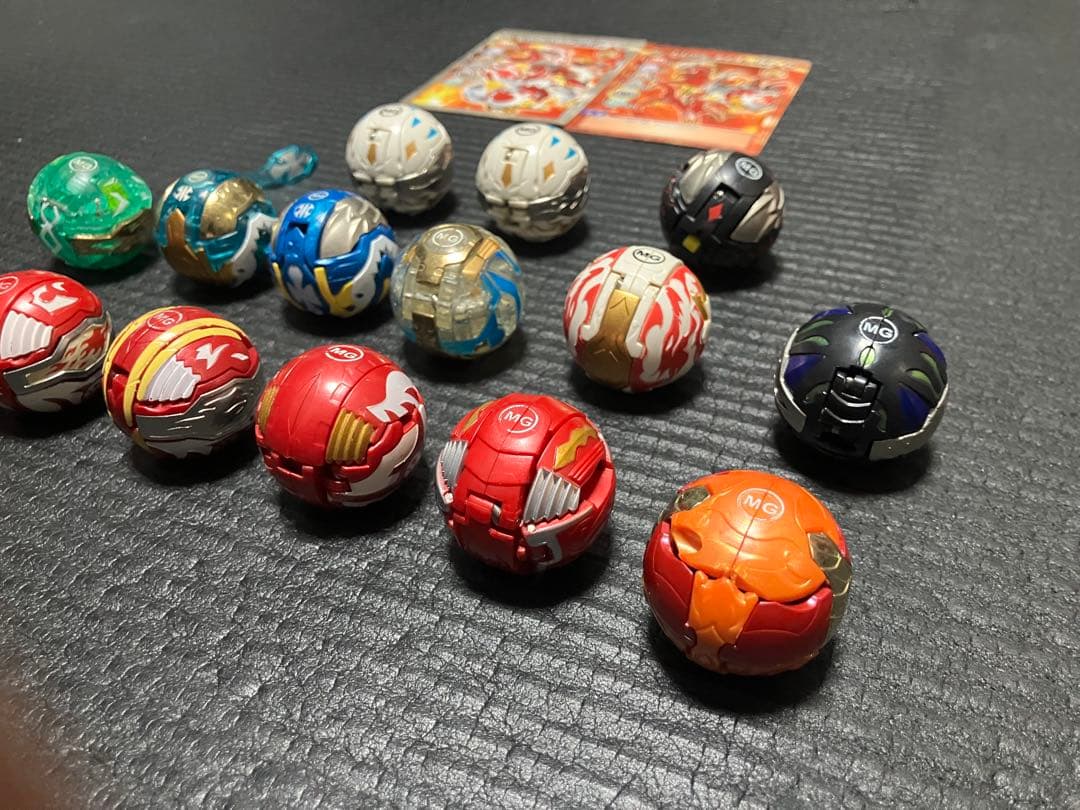 爆丸 セット まとめ売り カード付き 現状品 15体セット