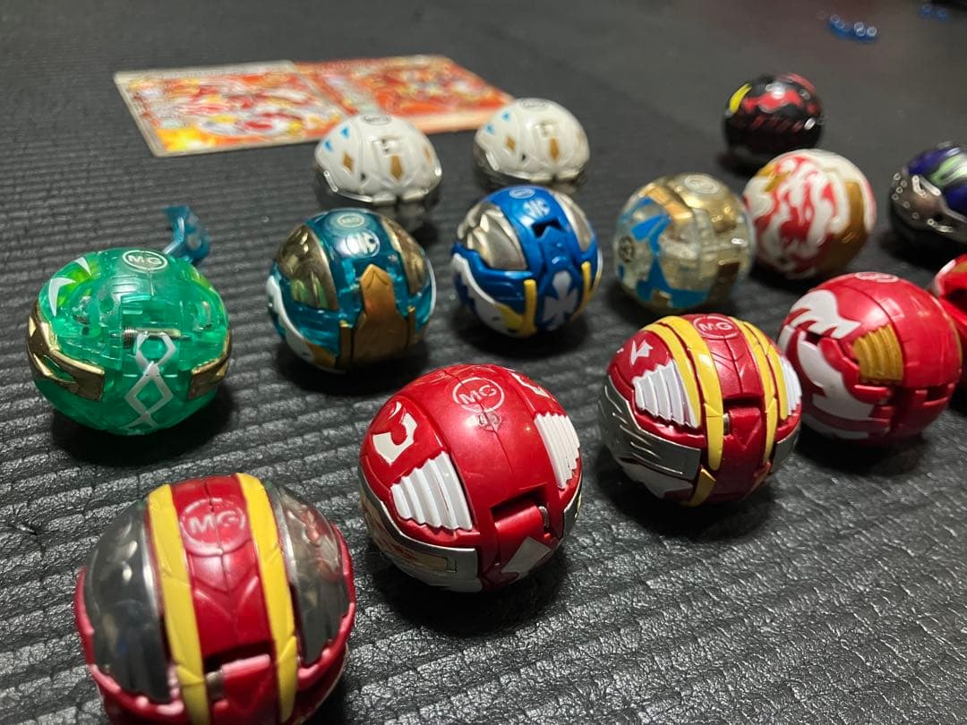 爆丸 セット まとめ売り カード付き 現状品 15体セット