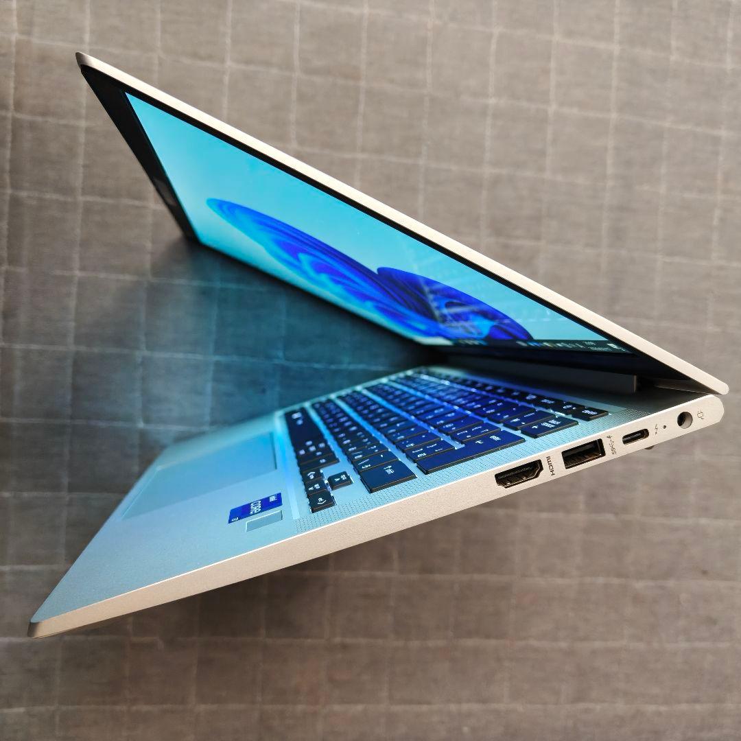 2023年11月 日本製 超美品 HP 爆速 13世代i7 32GB 新品1TB