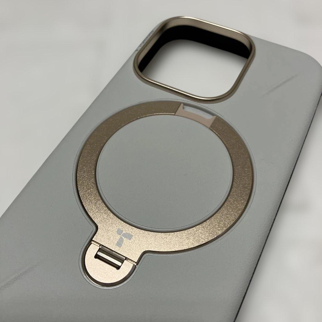 TORRAS iPhone 16 Pro用ケース 革 ゼンマイ式 パールグレー