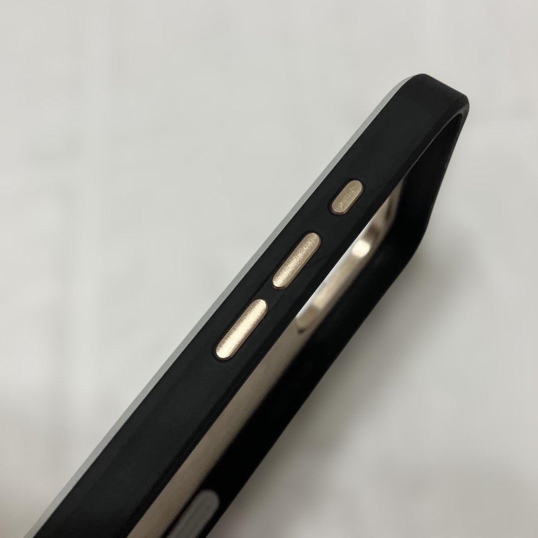 TORRAS iPhone 16 Pro用ケース 革 ゼンマイ式 パールグレー