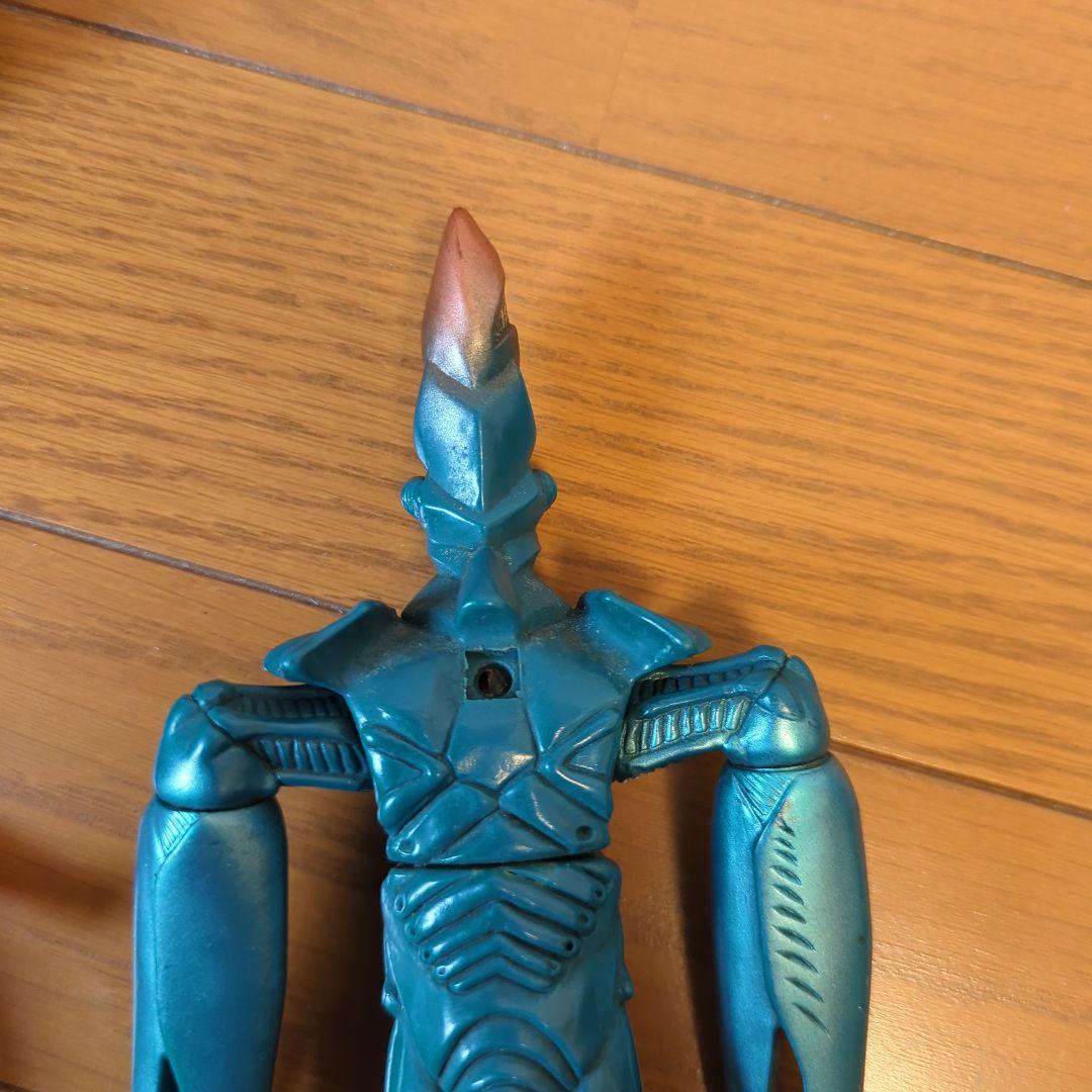 旧ウルトラマン 怪獣フィギュア １９体＋ミニフィギュア２体　バンダイ
