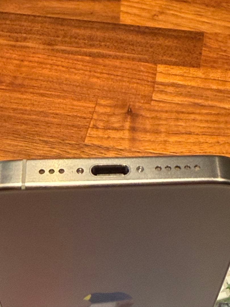 iPhone 15Pro ホワイトチタニウム 128GB SIMフリー