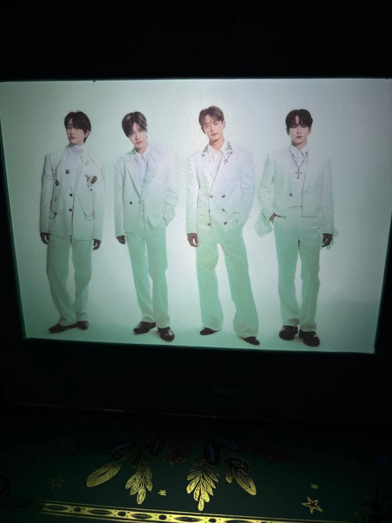 SHINee WORLD VII E.S.S.A.Y. ムードライト