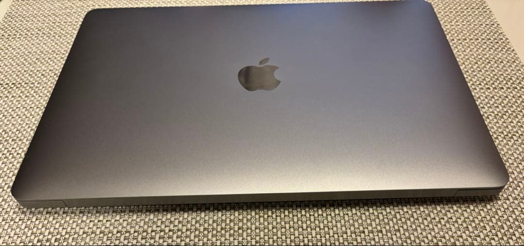 【メモリ16GB】MacBook Air (M1, 2020)容量256GB