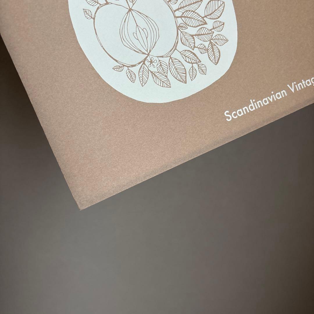 北欧暮らしの道具店　オリジナルポスター シルクスクリーン 北欧のお皿　額付き