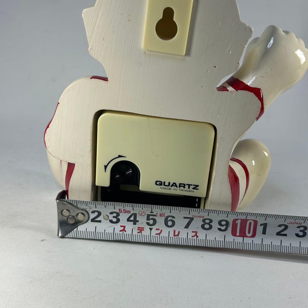 円谷プロ　ウルトラマン　レリーフタイプ　壁掛時計