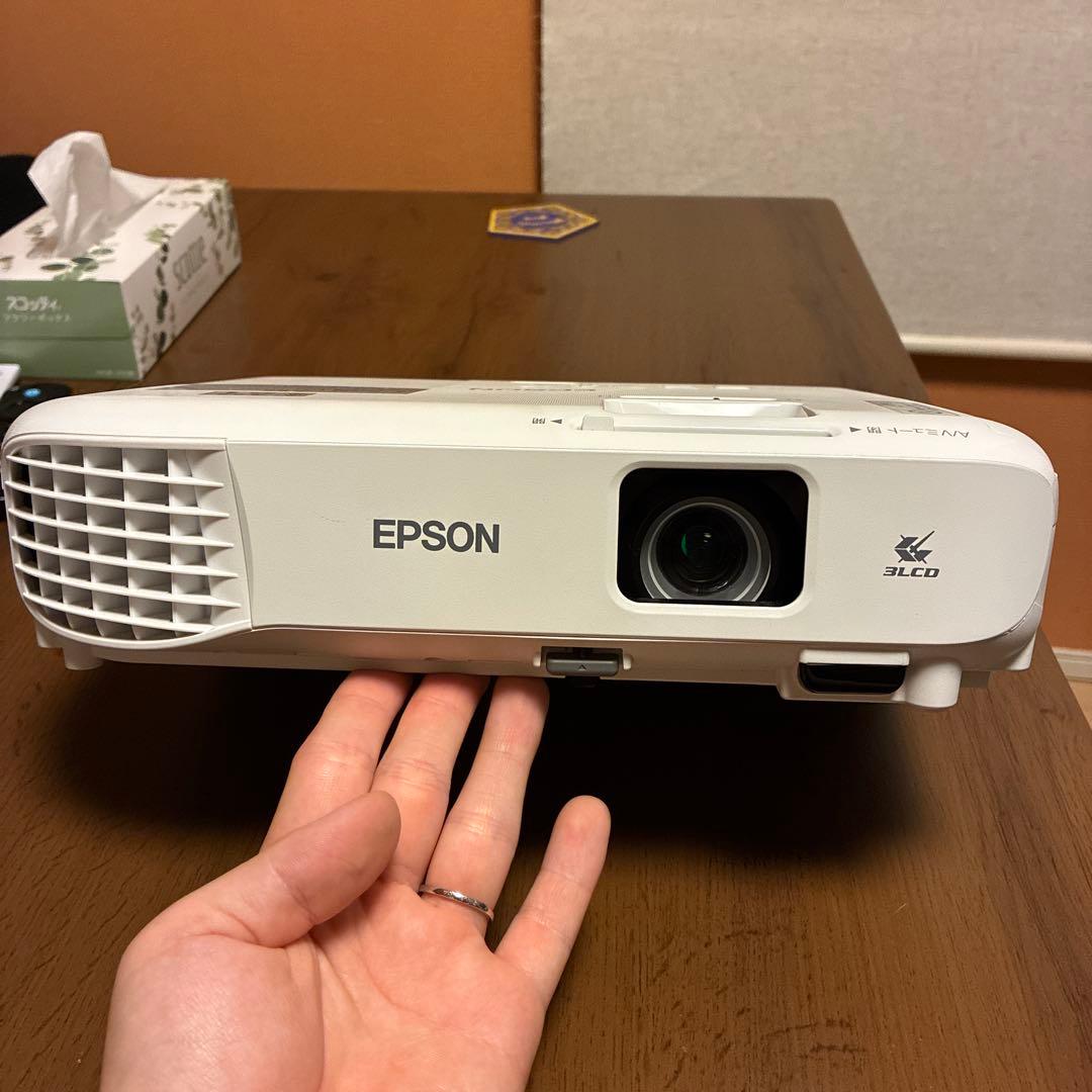 【ぴのこ】EPSON EB-W05プロジェクター・HDMIケーブル5m