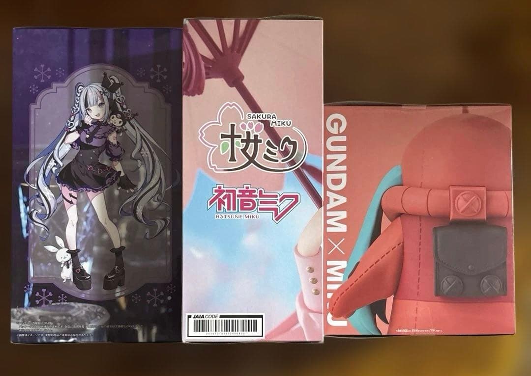【初音ミク】 フィギュア ✨3種セット✨シャアザクぐるみ・雪ミク・桜ミク
