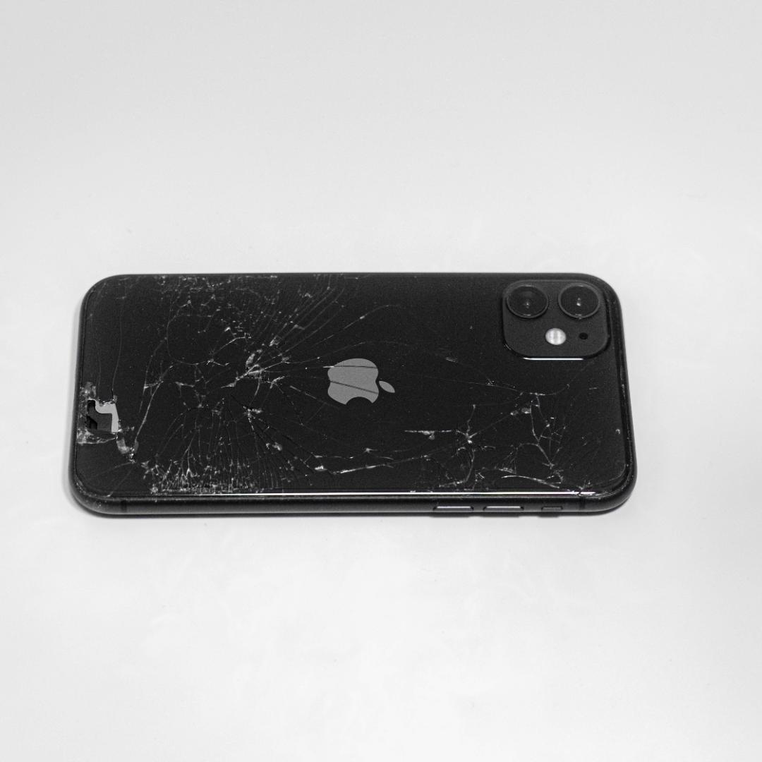 【ジャンク・動作◎】iPhone 11 ブラック 128GB