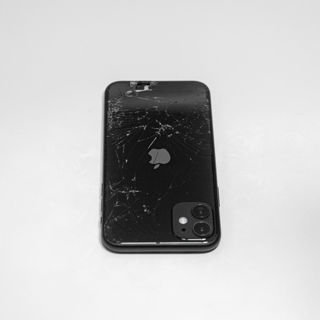 【ジャンク・動作◎】iPhone 11 ブラック 128GB