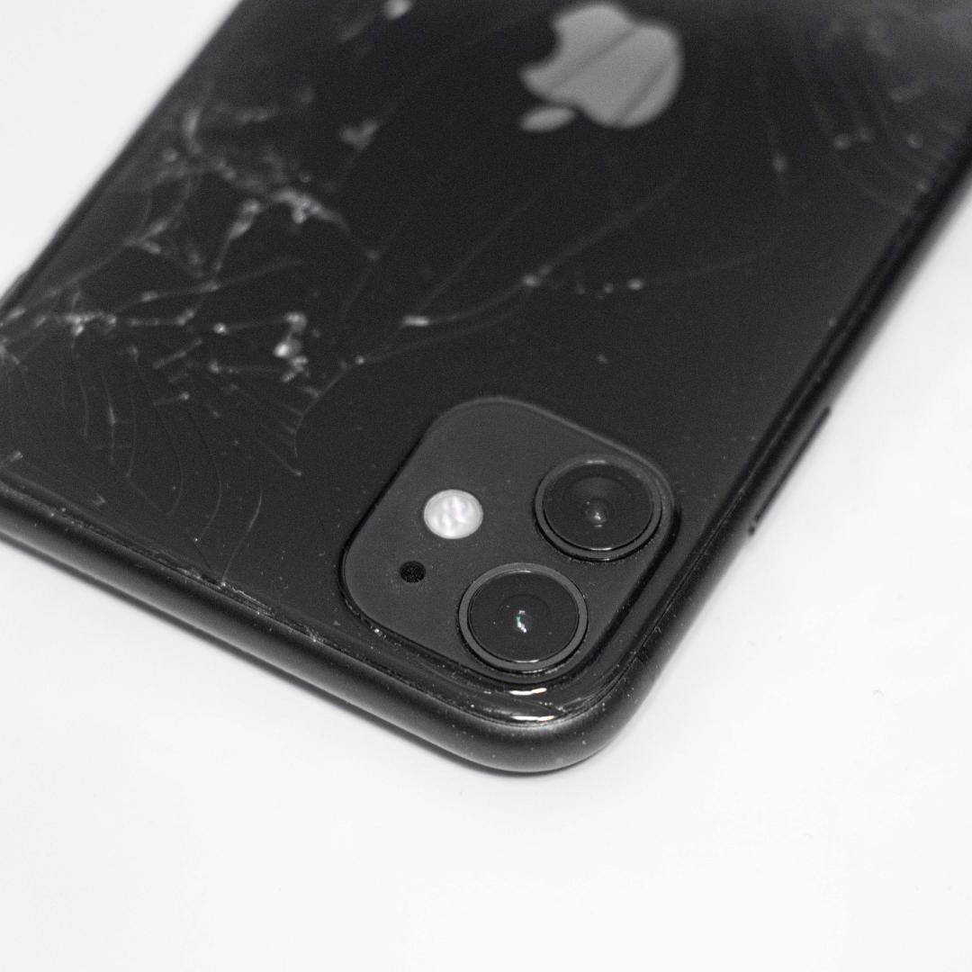 【ジャンク・動作◎】iPhone 11 ブラック 128GB