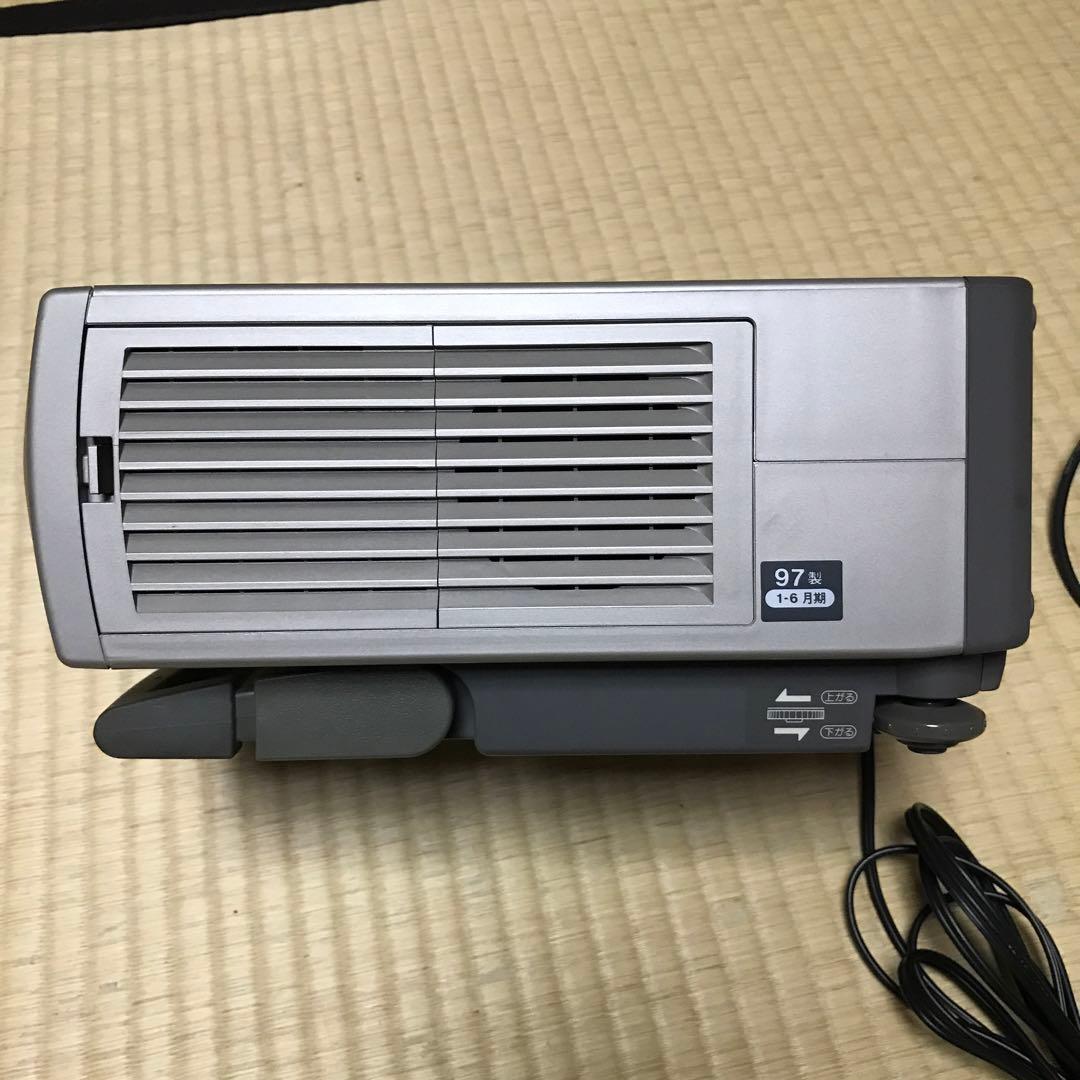 シャープ 液晶プロジェクター　XV-C1