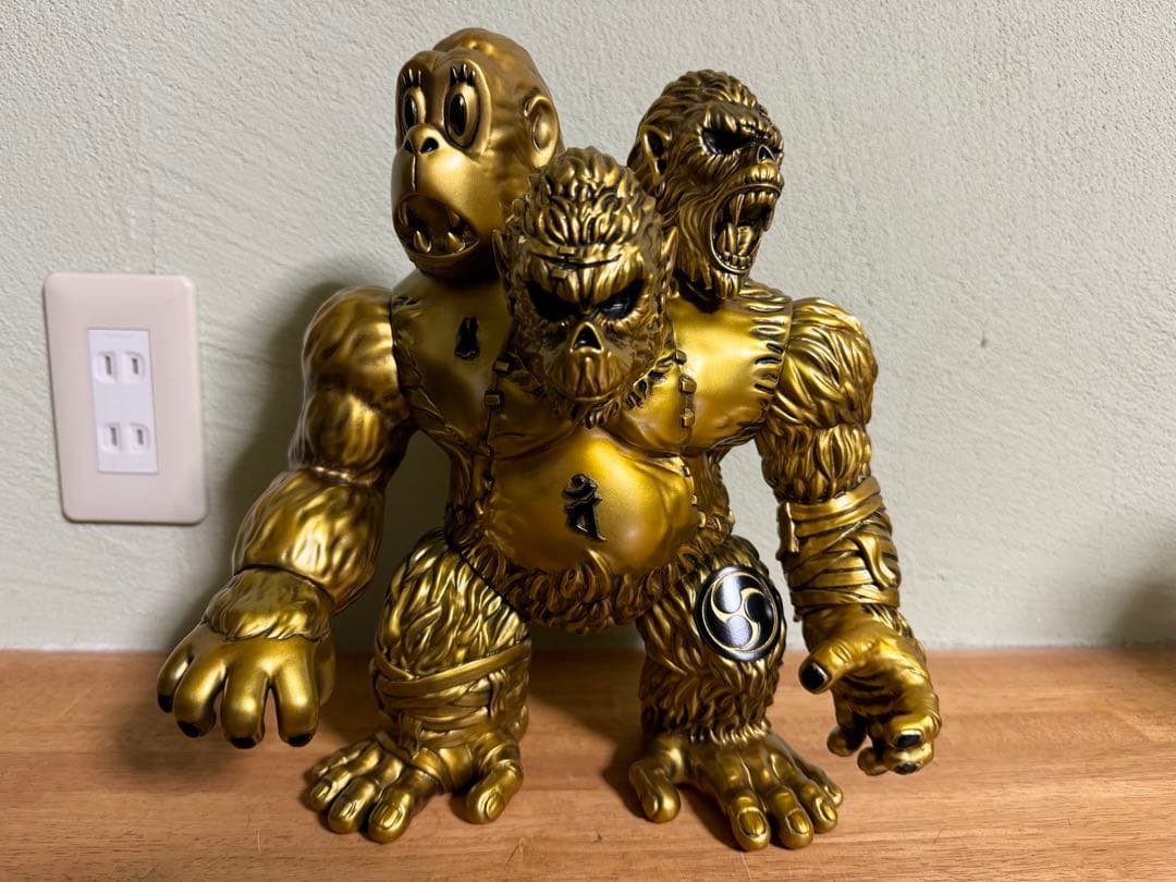 カーフキック東京 タイド キングス0期 ゴールド ソフビ