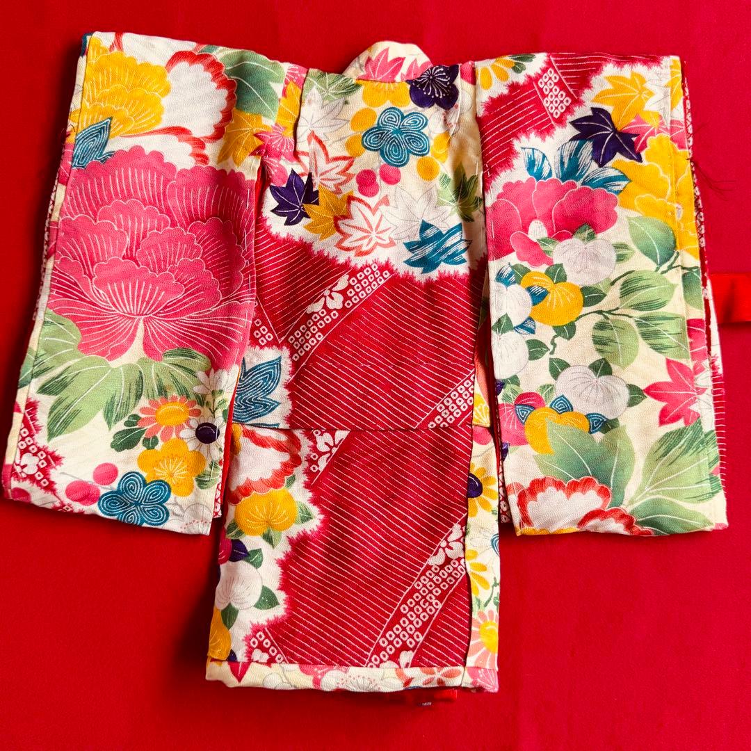市松人形 8号(32cm)サイズの着物　比翼仕立て　赤地模様　椿紅葉芍薬　え