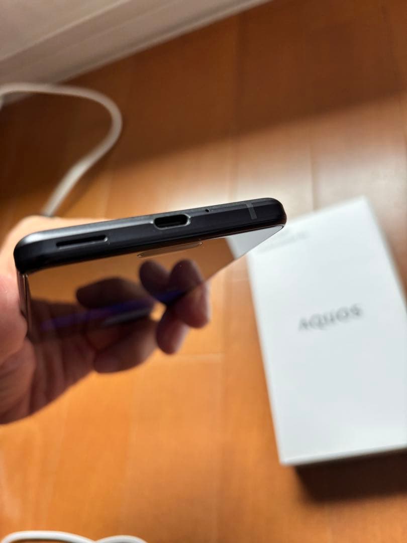 SHARP AQUOS SENSE4 LITE 黒 中古