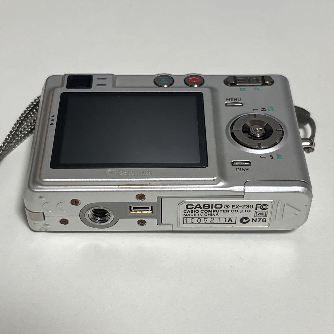 デジタルカメラ CASIO EXILIM EX-Z30
