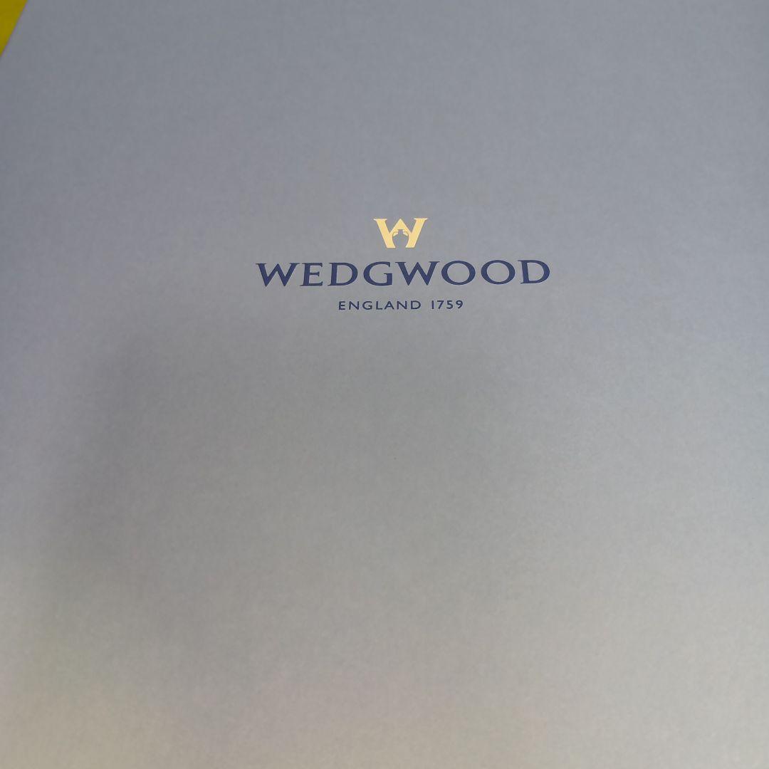 新品未使用 ウェッジウッド　テーブルクロス　ブループラム　コースター5枚付 廃盤