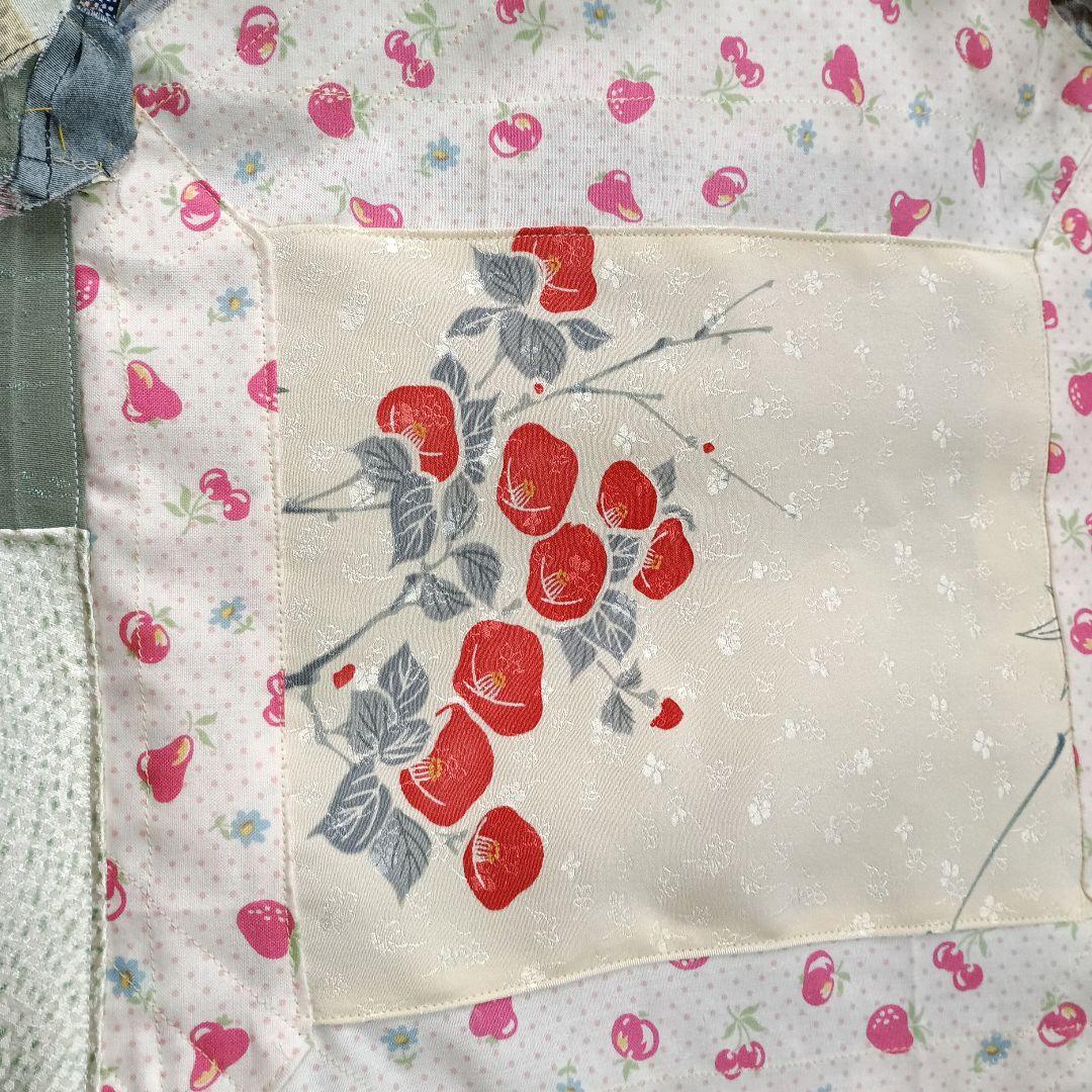 手作りパッチワークベッドカバー