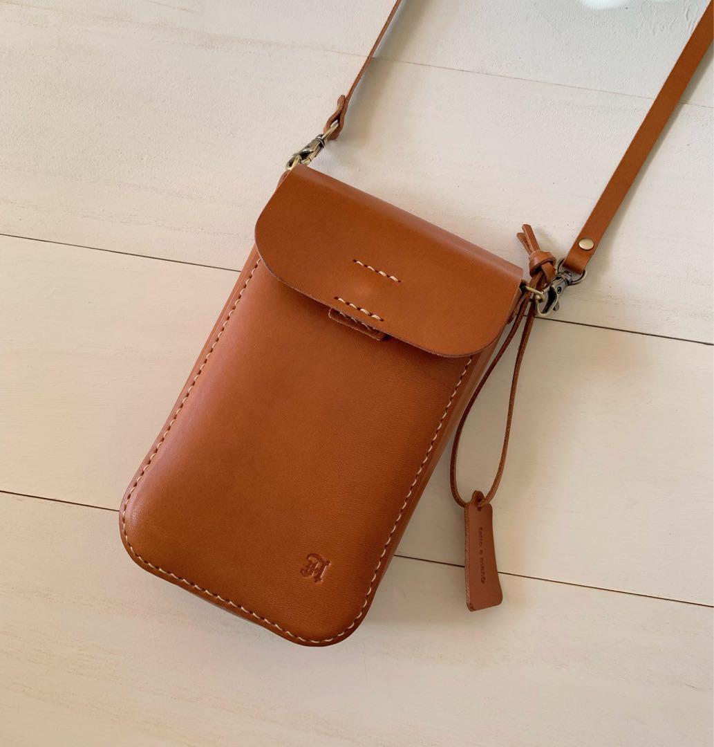 A 大きめ厚め ポシェット 栃木レザー ハンドメイド 本革 スマホポシェット