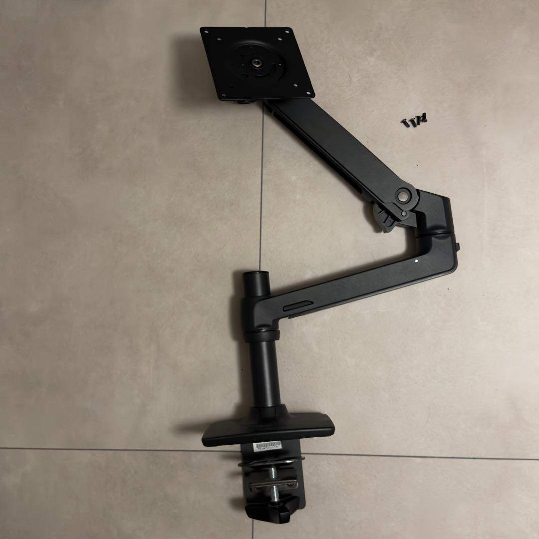 Ergotron 取り付けタイプ テーブルトップマウント