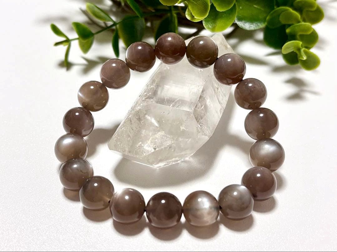 最高品質　月の女神が創造した愛の守護石　シルバーシェイドムーンストーンのブレス