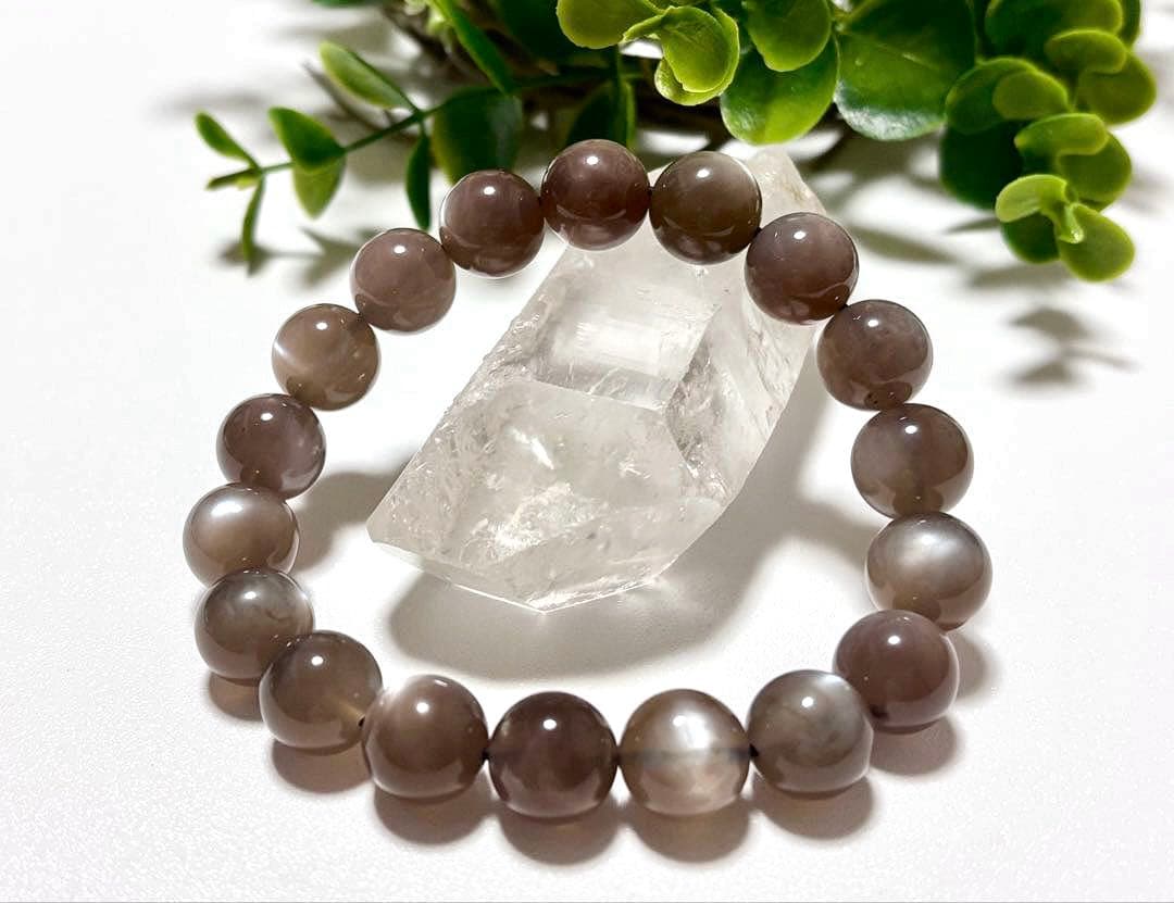 最高品質　月の女神が創造した愛の守護石　シルバーシェイドムーンストーンのブレス