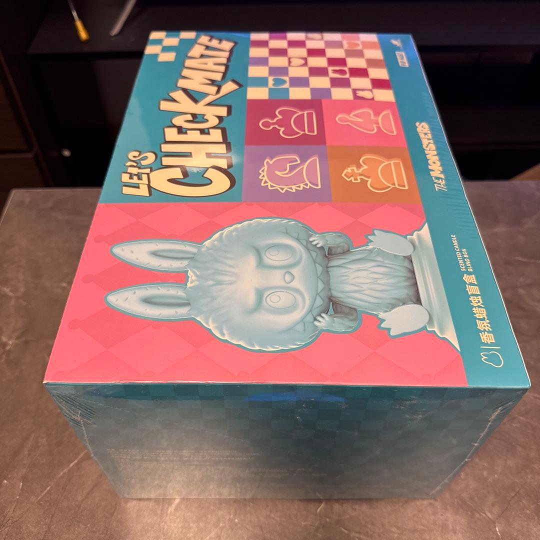 ラブブ　LET'S CHECKMATE スカルプトキャンドル　1ケース未開封