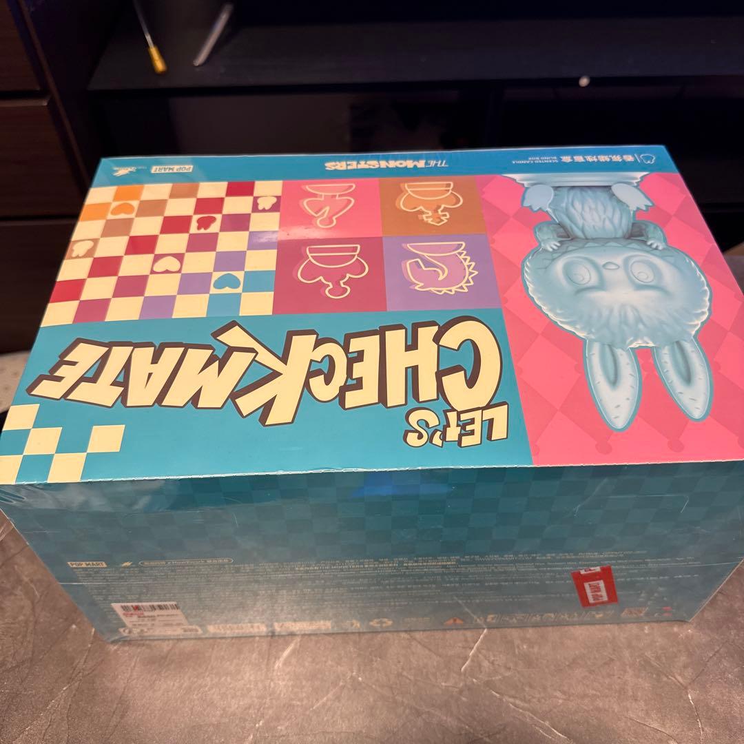 ラブブ　LET'S CHECKMATE スカルプトキャンドル　1ケース未開封