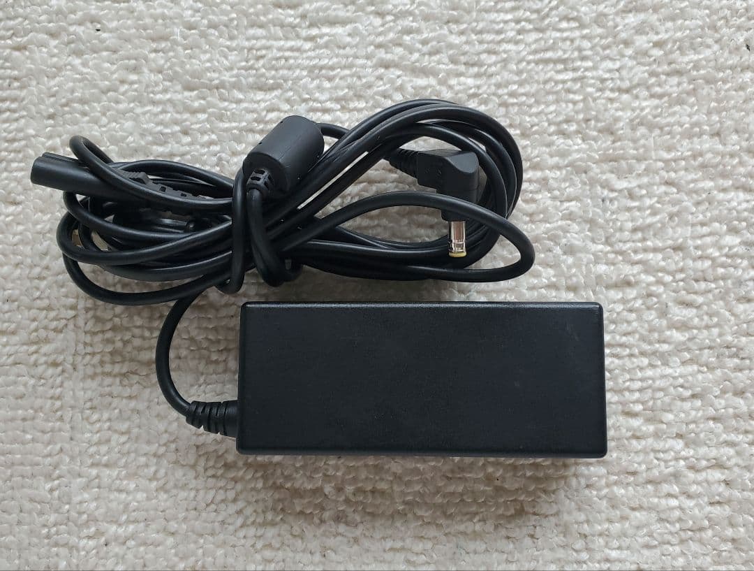 Windowsノート本体 Fujitsu Lifebook A577/HX